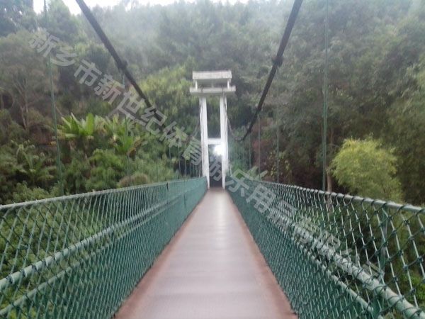木質(zhì)吊橋連接自然與人文，豐富景區(qū)旅游體驗